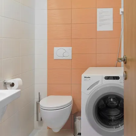 Appartement Enrico - Two Bedroom With Jacuzzi