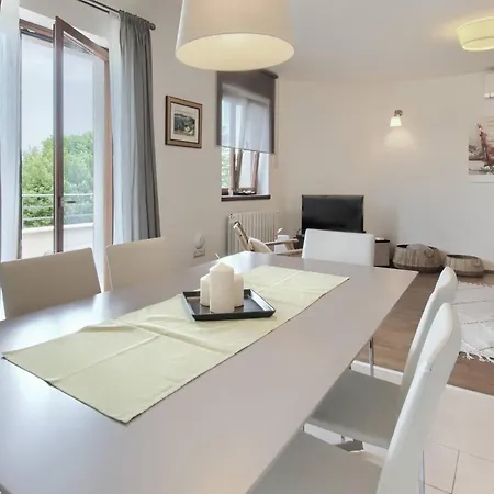 Апартаменты Enrico - Two Bedroom With Jacuzzi *