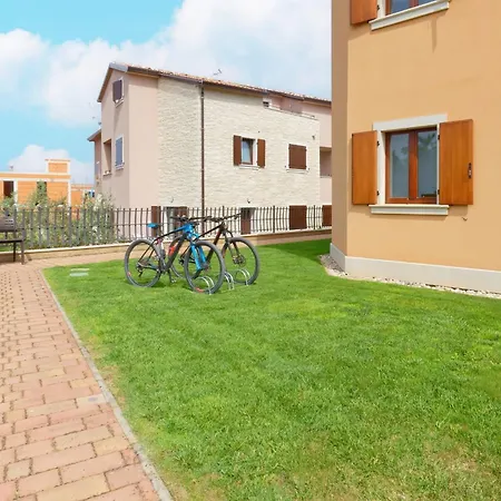 Enrico - Two Bedroom With Jacuzzi Lejlighed Poreč